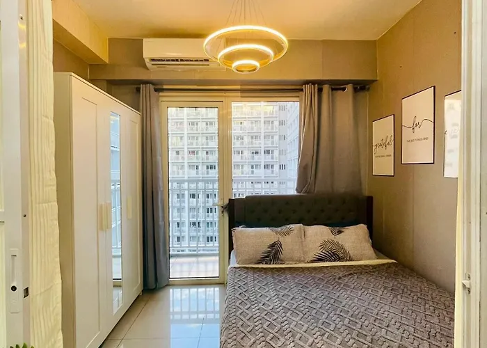 Aparthotel Ac Haven In Shore Residences Near Moa Pasay
